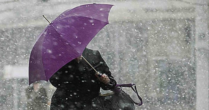 В Молдову приближается мощный атмосферный фронт.