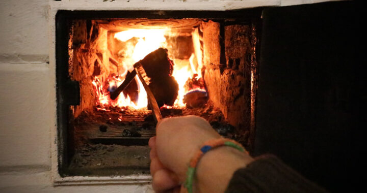 С началом отопительного сезона Служба Предупреждения ОЧС Вулканешты убедительно просит граждан соблюдать правила пожарной безопасности