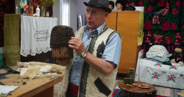 В чишмикиойском музее организовали мастер-класс по пошиву национальной одежды: keptar, kalpak